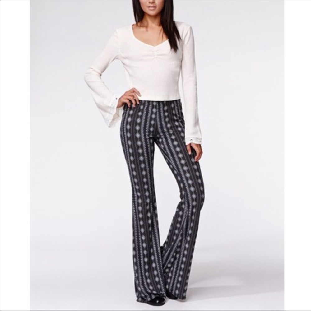 Kendall & Kylie bell bottom pants